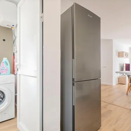 דירה Spacious 3br With Pool, Wifi & Near