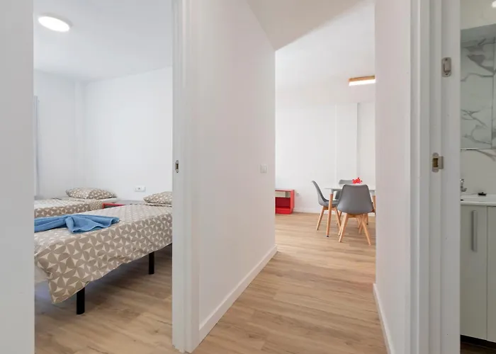 דירה Spacious 3br With Pool, Wifi & Near